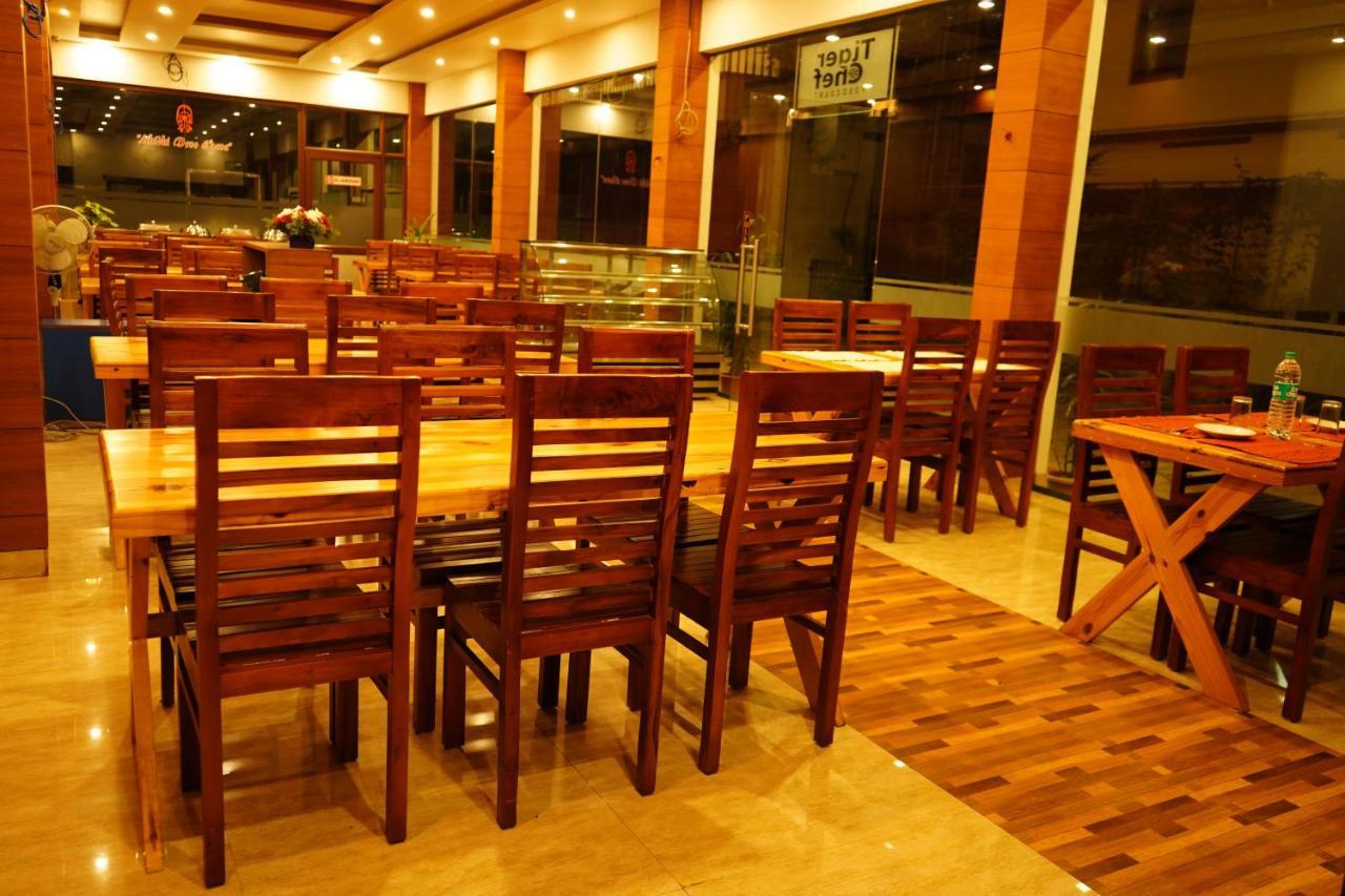 The Patio Thekkady Hotel Bagian luar foto